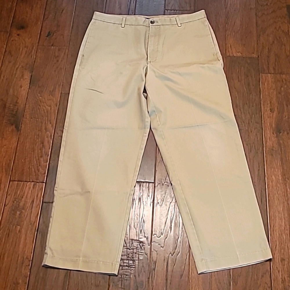 Izod Beige/Tan Chinos
